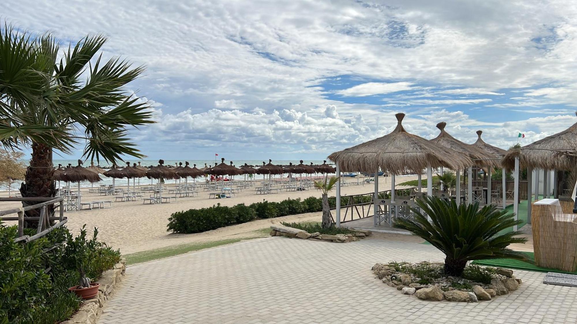 Abruzzodamare Amazing Apartments With Romantic Sea View Francavilla Al Mare Buitenkant foto