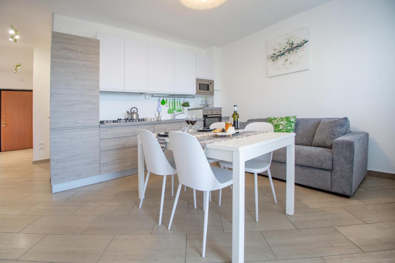 Abruzzodamare Amazing Apartments With Romantic Sea View Francavilla Al Mare Buitenkant foto